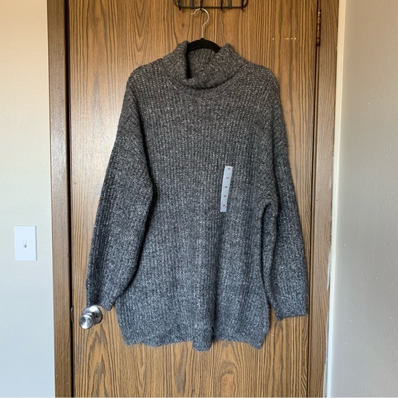 Old Navy Sweaters - Tunic Sweater